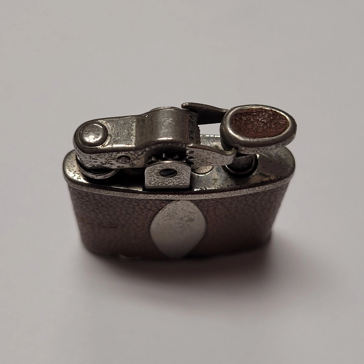 1930s Ronson De-Light Brown Leather Wrap Lighter