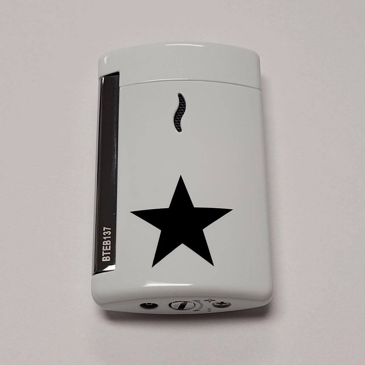S.T. Dupont Minijet Black Star Lighter 10530