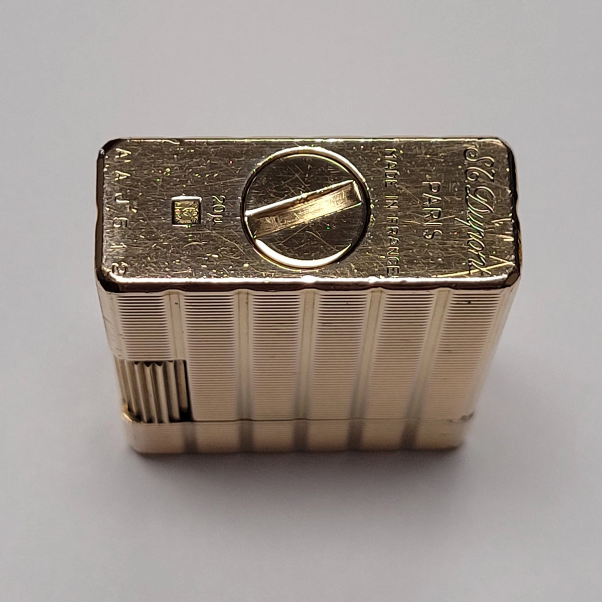S.T. Dupont Ligne 1 Gold Plated Ribbed Columns Lighter