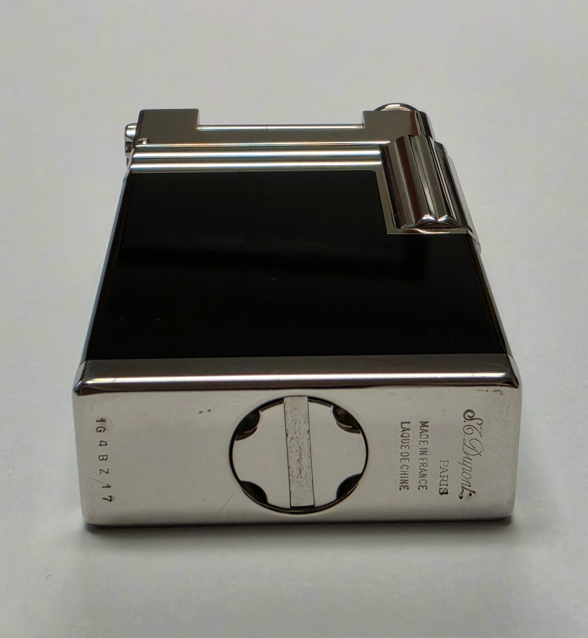 S.T. Dupont Urban Palladium & Black Lacquer Lighter