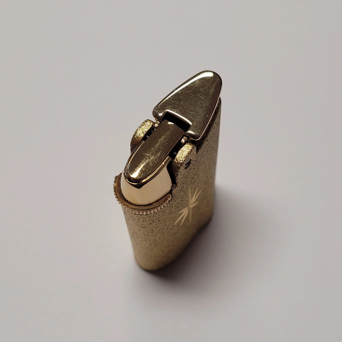 Ronson Varaflame Starfire Gold Tone Satin Finish