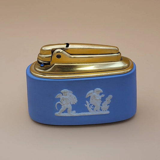 Vintage Ronson Four Seasons Wedgwood Table Lighter