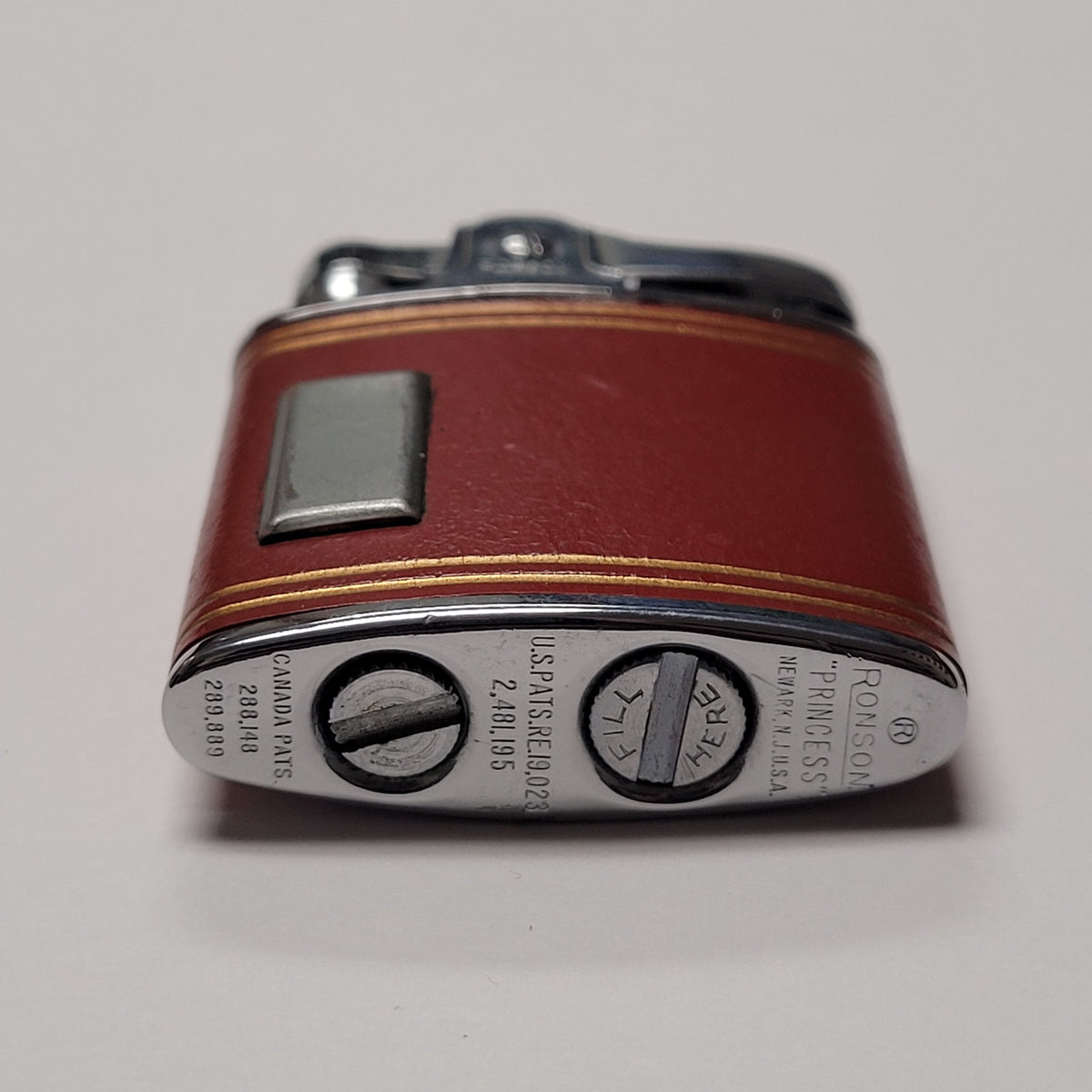 1930s Ronson Princess Red & Gold Leather Lighter