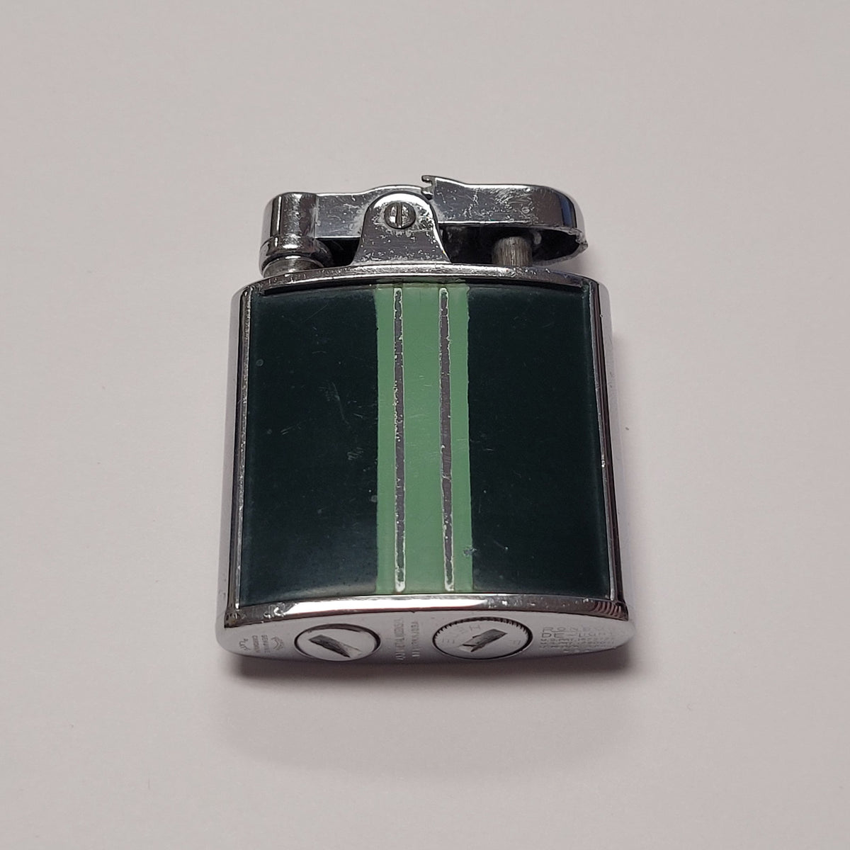 1930s Ronson Princess De-Light Green Enamel Lighter
