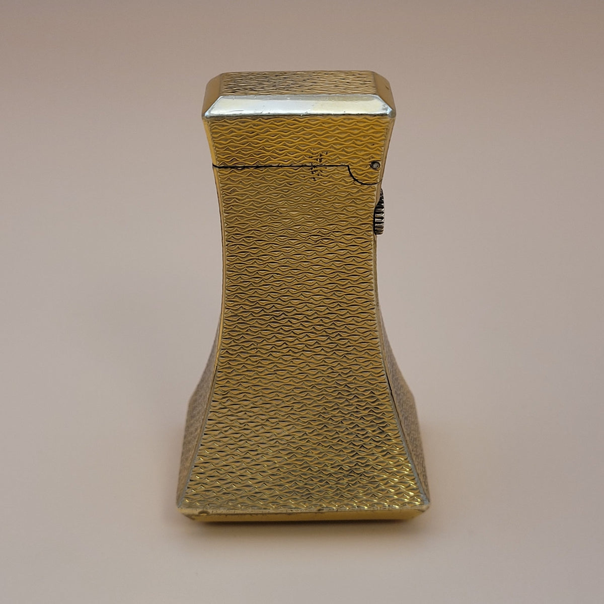 Alfred Dunhill Wheatsheaf Fish Scales Table Lighter