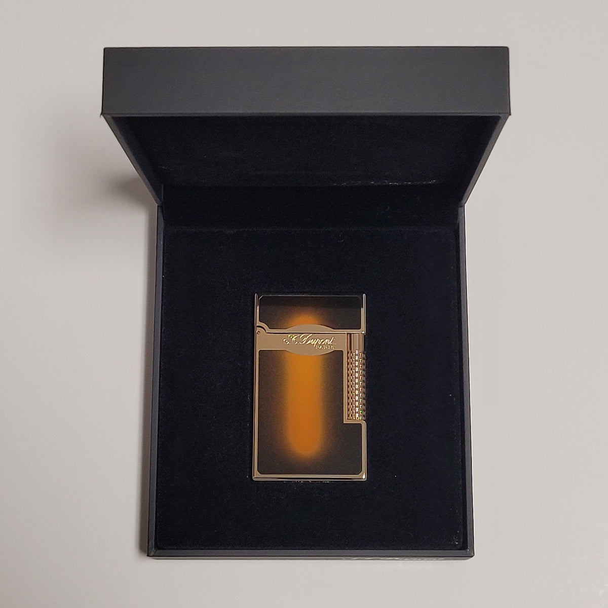 S.T. Dupont Le Grand Sunburst Brown / Gold Lacquer Lighter