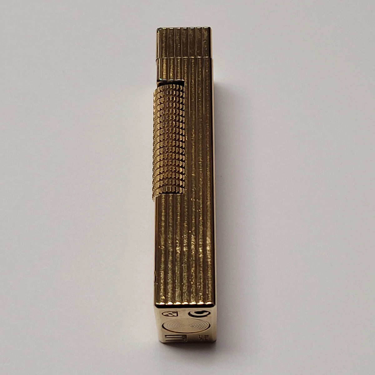 Alfred Dunhill Rollagas Columns & Gold Plated Lighter