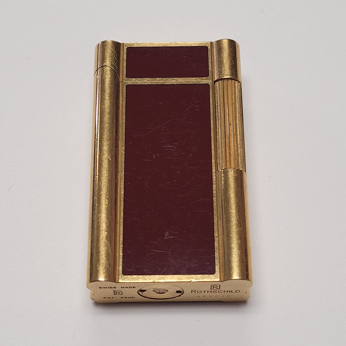 Rothschild Gold Plated & Red Lacquer Lighter