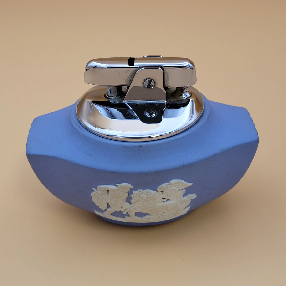 1960s Ronson Wedgwood Ulysses Blue Table Lighter