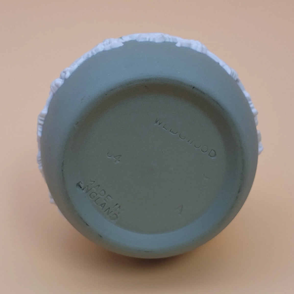1960s Ronson Wedgwood Royalty Green Table Lighter