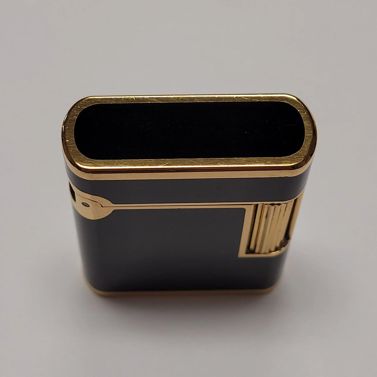 S.T. Dupont Soubreny Gold Plated & Black Lacquer Lighter