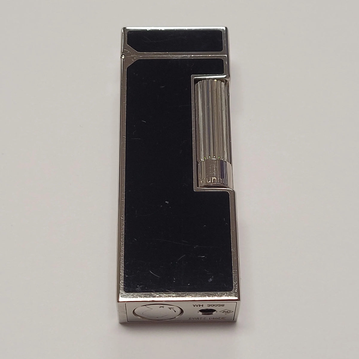 Alfred Dunhill Rollagas 2 Black Lacquer Lighter