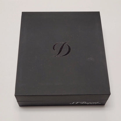 S.T. Dupont Le Grand Black Lacquer Lighter C23010