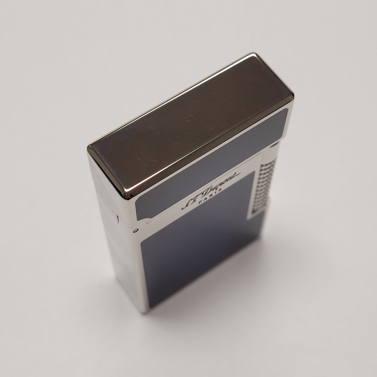 S.T. Dupont Le Grand Sunburst Blue Lacquer Lighter C23013
