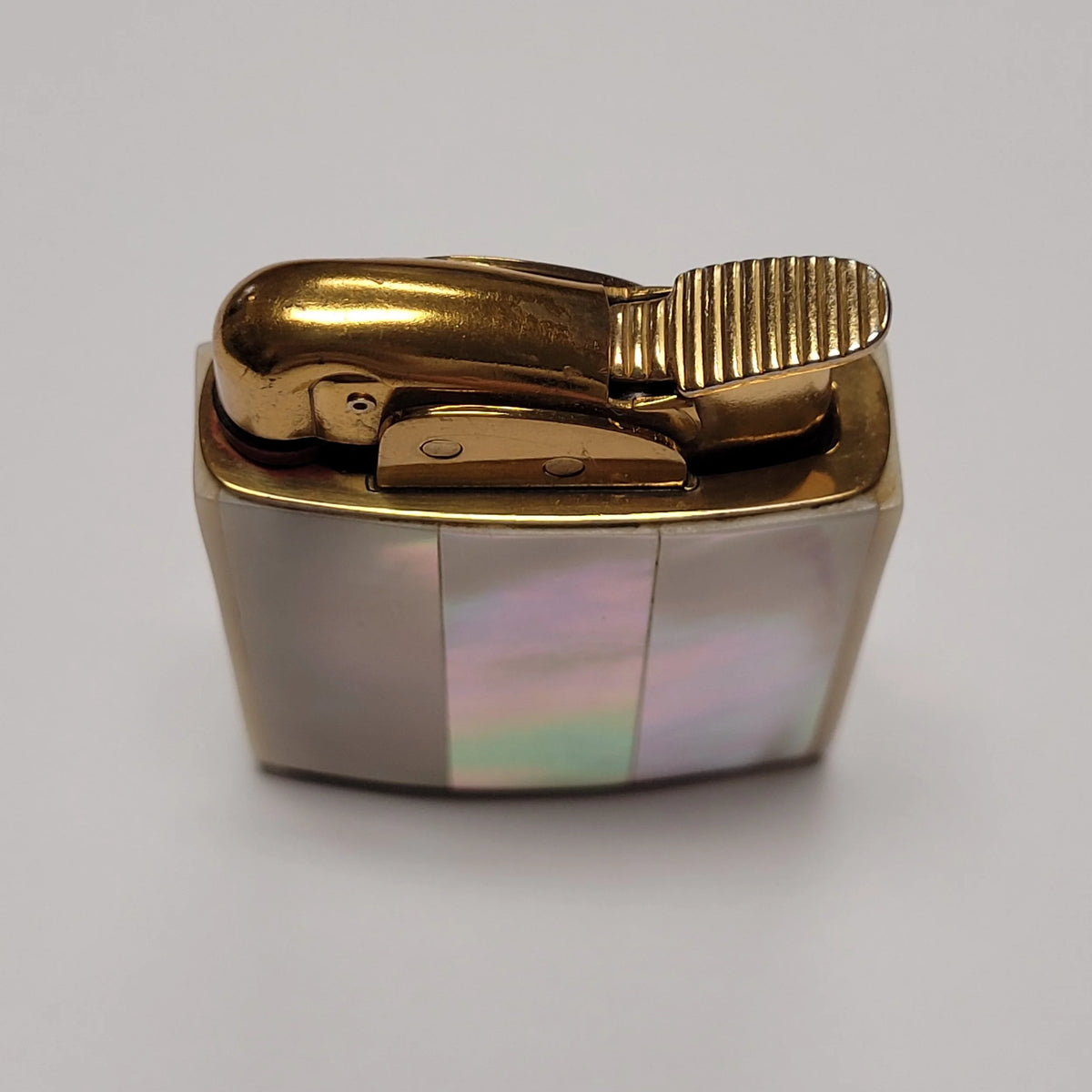 1950s Evans Banner Mother of Pearl Pocket Lighter