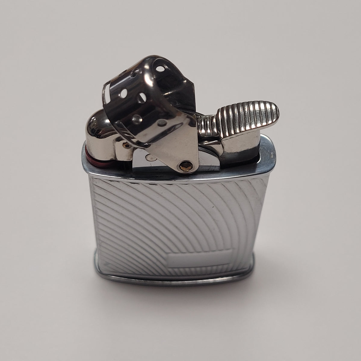 1950s Evans Swirled Lines Windguard Pocket Lighter