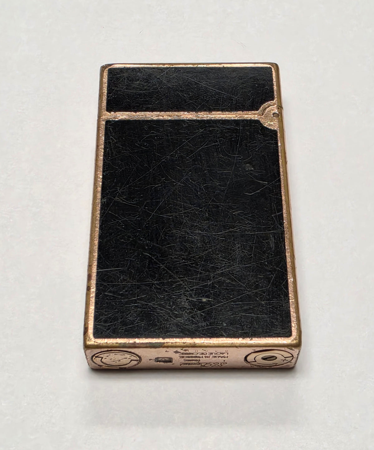 S.T. Dupont Ligne 2 Gold Plated & Black Lacquer Lighter
