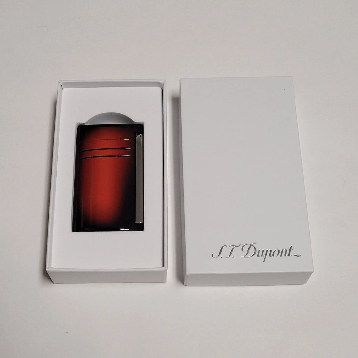 S.T. Dupont Maxijet Sunburst Red / Orange Lighter 20165N