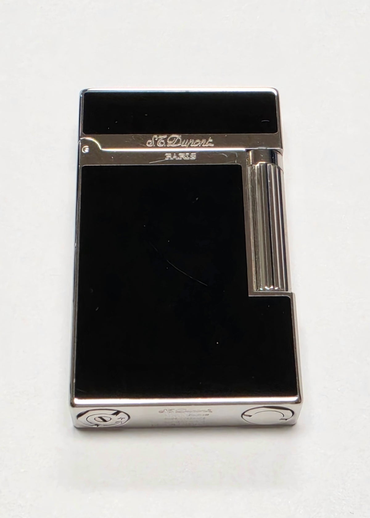 S.T. Dupont Ligne 2 Palladium Plated & Black Lacquer Lighter