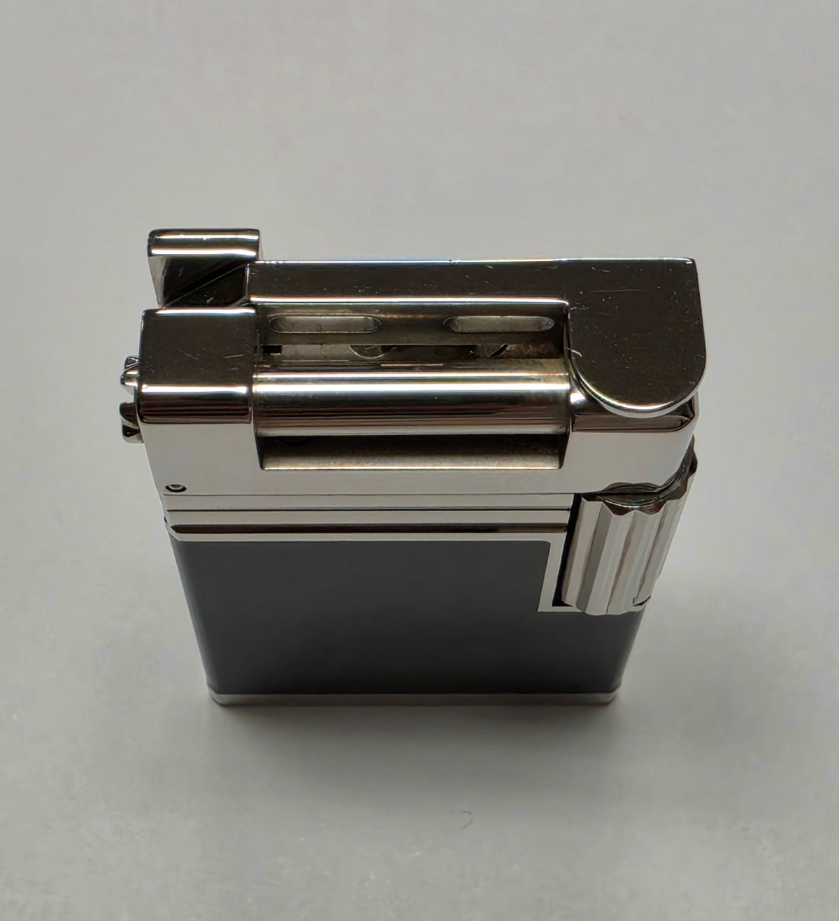 S.T. Dupont Urban Palladium & Black Lacquer Lighter