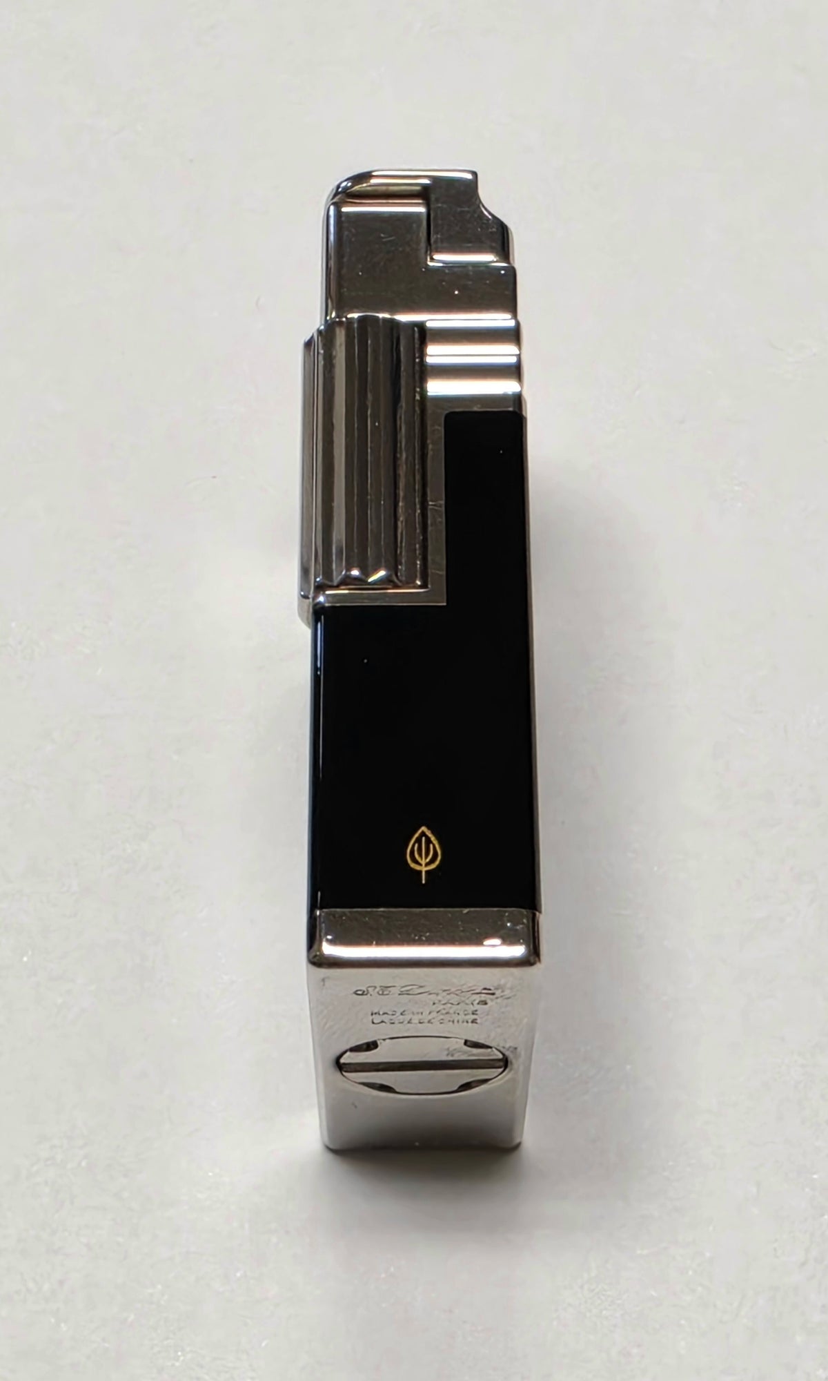 S.T. Dupont Urban Palladium & Black Lacquer Lighter