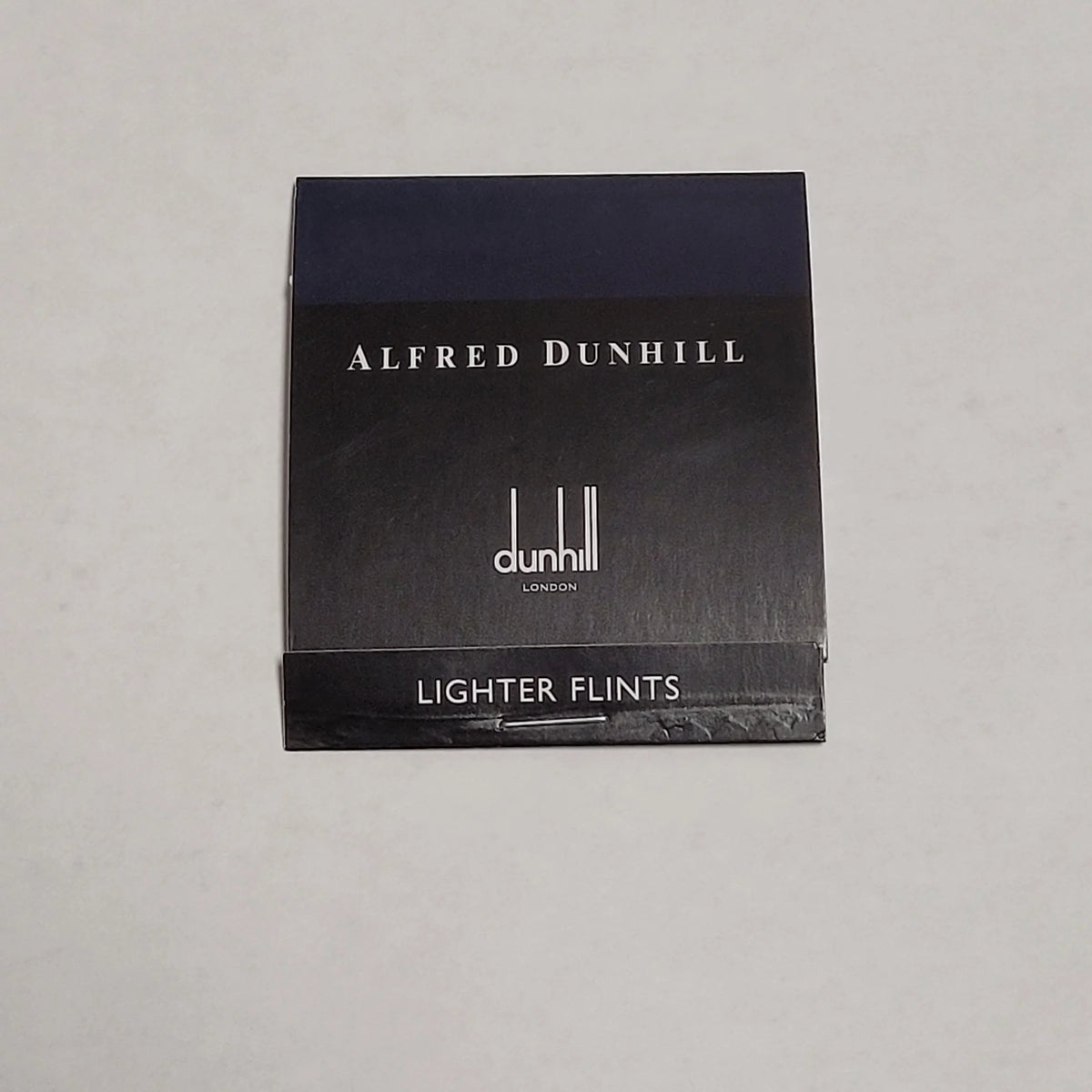 Dunhill Blue Flints