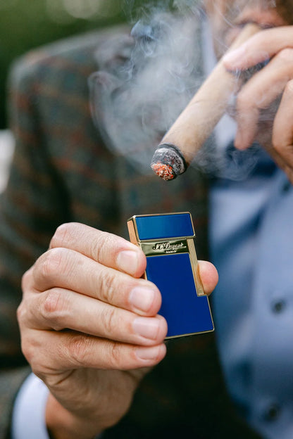 S.T. Dupont Slimmy Lighter Blue Lacquer & Gold 28225