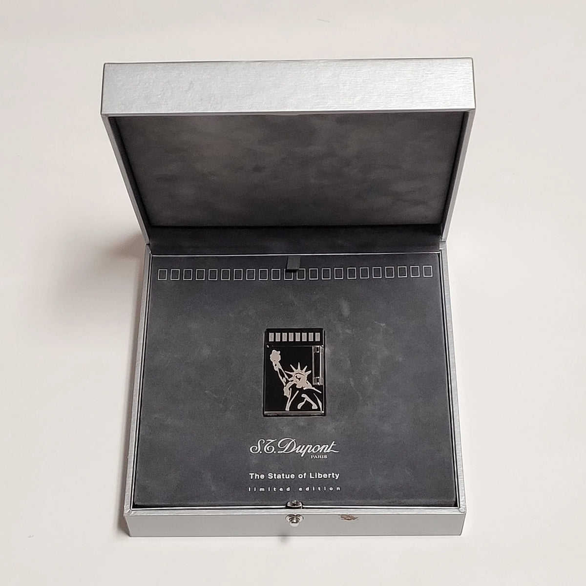 S.T. Dupont Ligne 2 Limited Edition Statue of Liberty 238/350