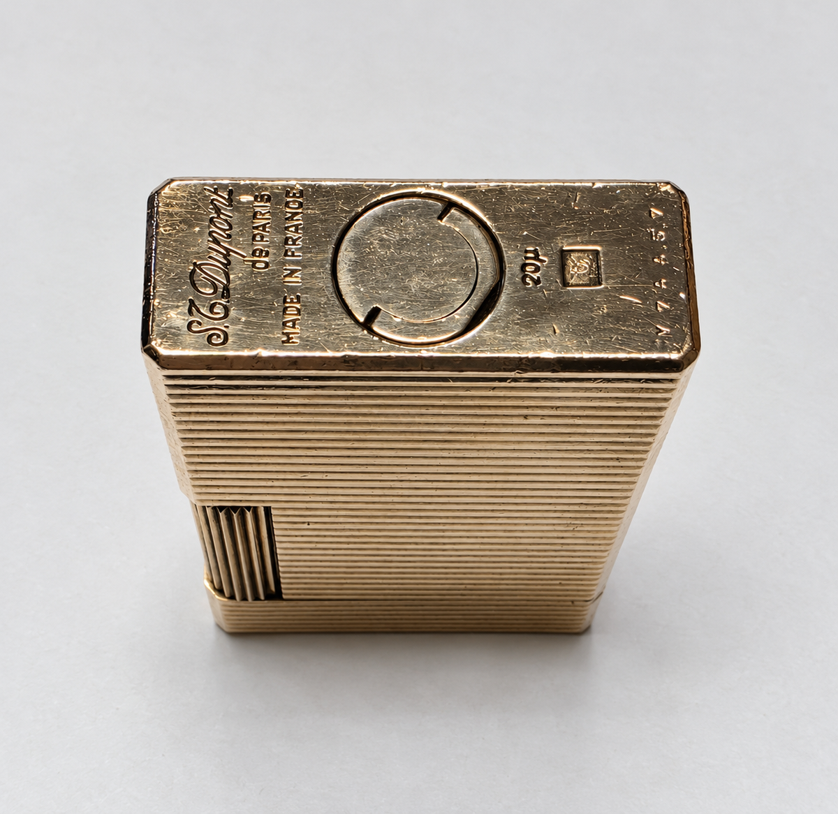 S.T. Dupont Ligne 1 Gold Plated & Horizontal Lines Lighter